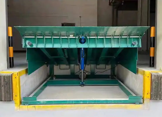 Pulito rivestito di carico Dock Leveler Laboratorio idraulico Piastra di docking automatica